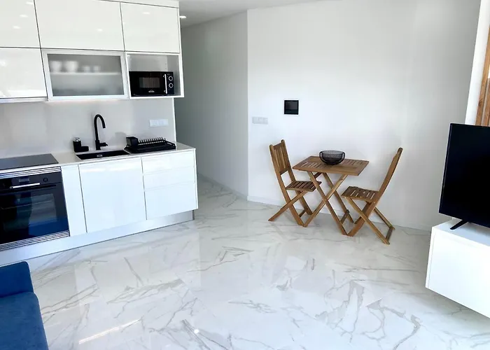 בית נופש L'azor Terrace - Milicias *